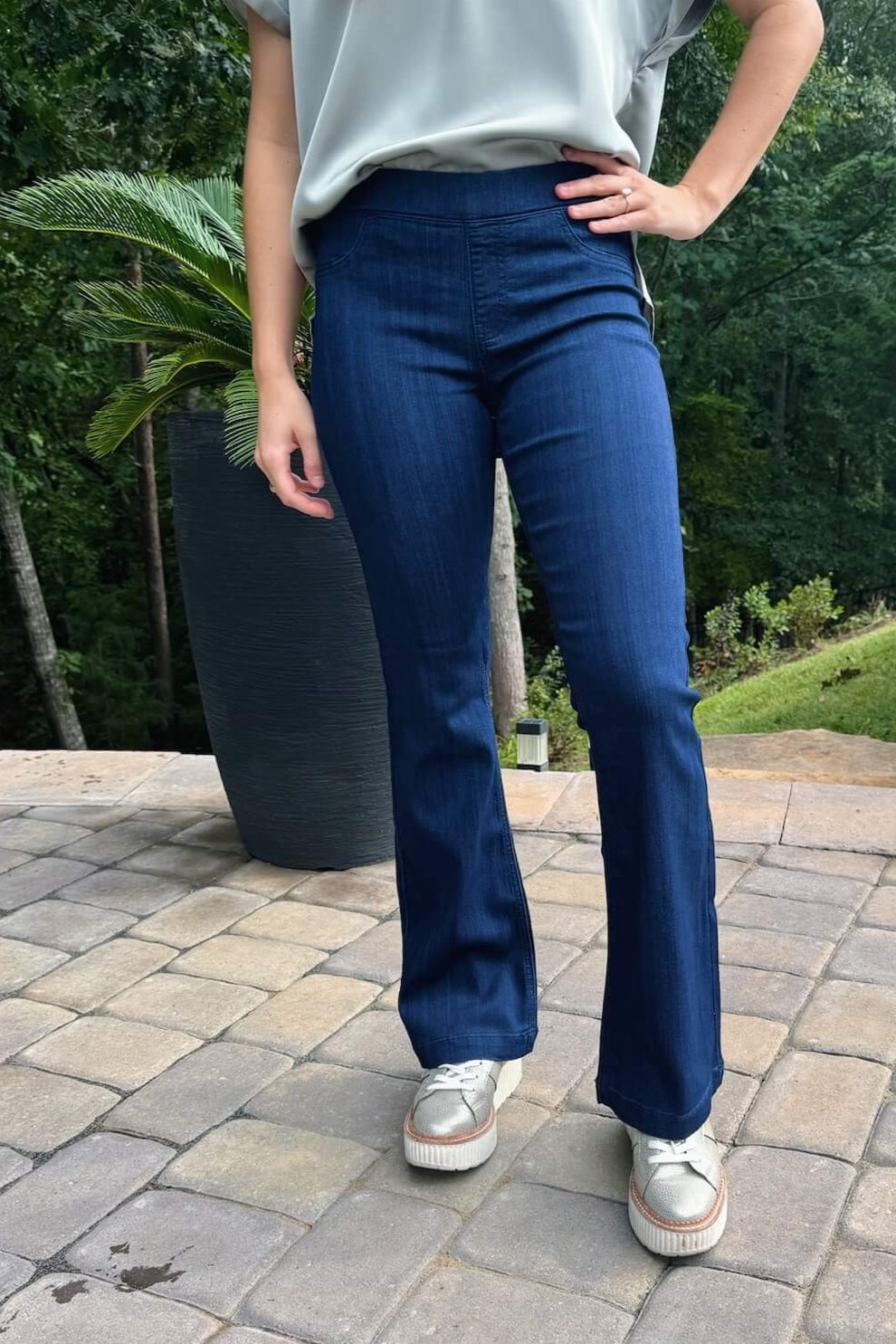 Meg Jeans