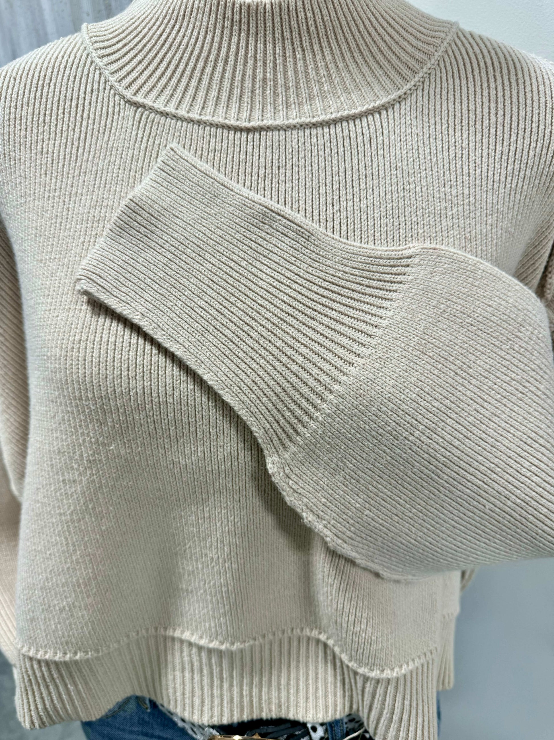 Sandy Beige Cropped Sweater