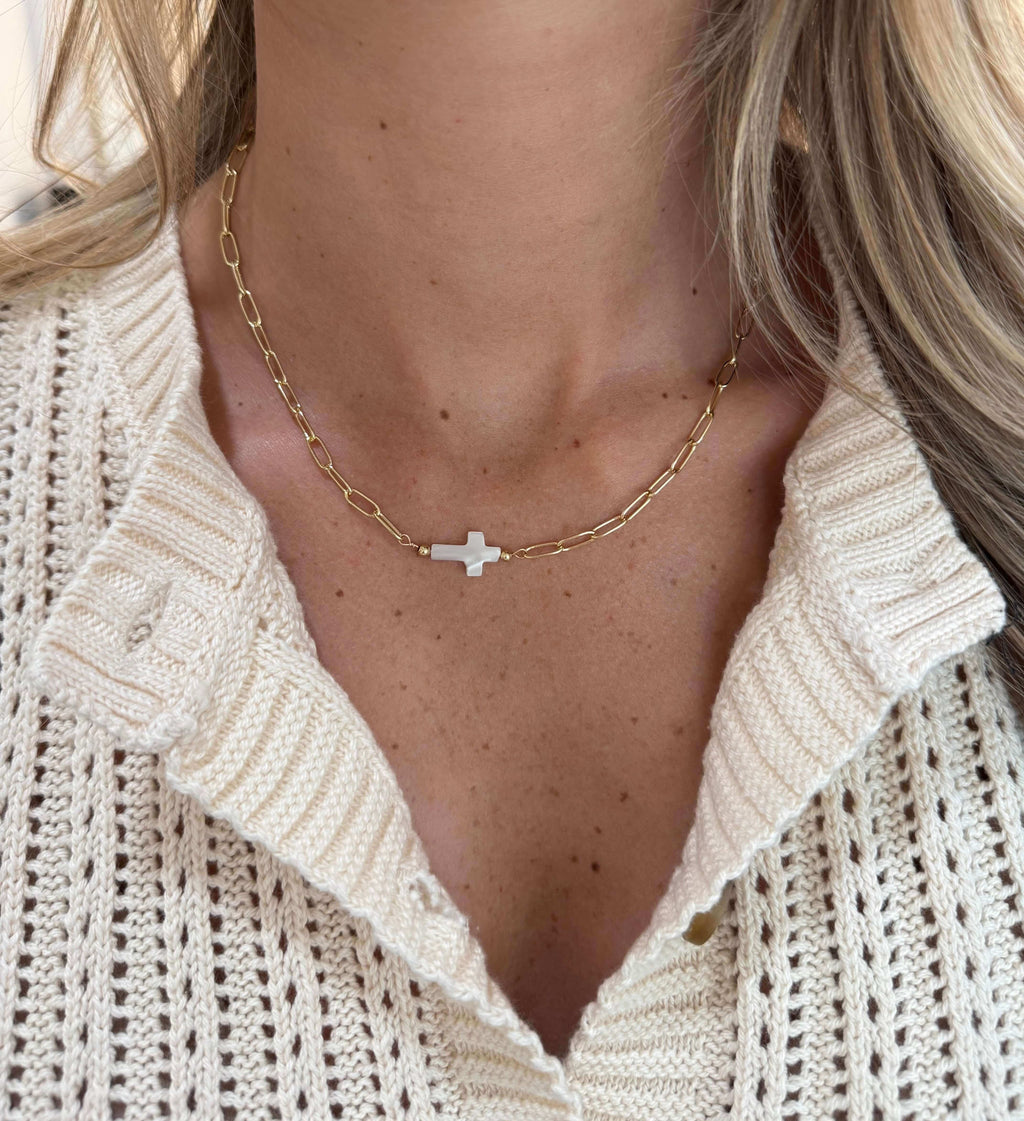 Pria Tiny Cross Choker