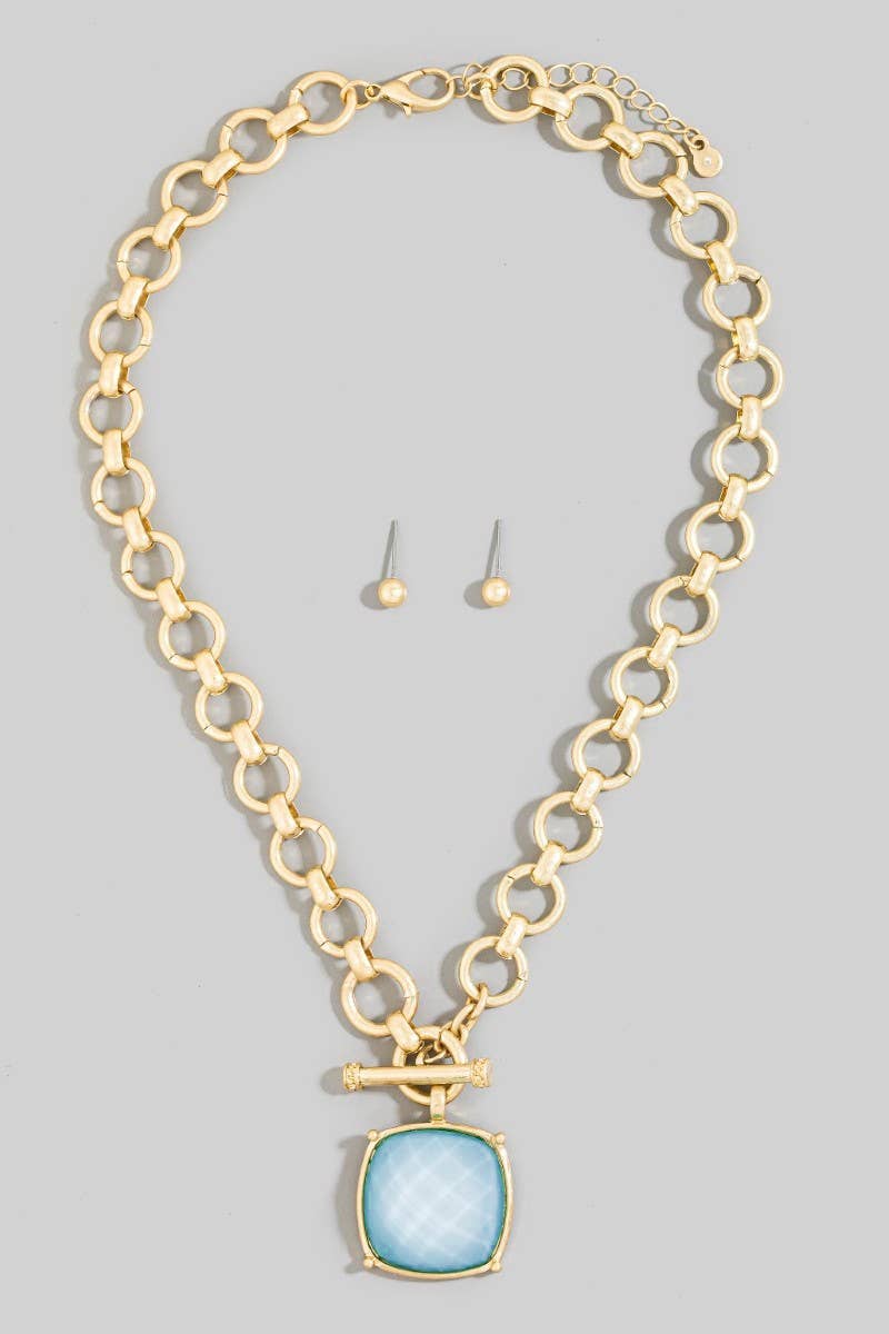 Ice Blue Faceted Stone Toggle Clasp Necklace