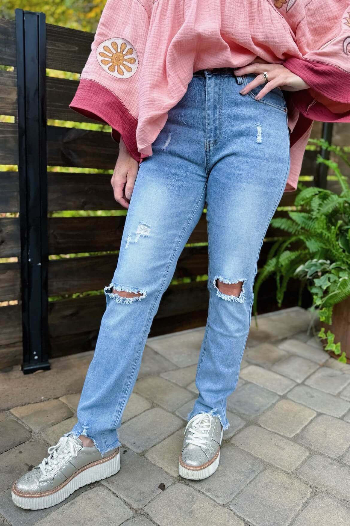 Jennie Raw Hem Jeans