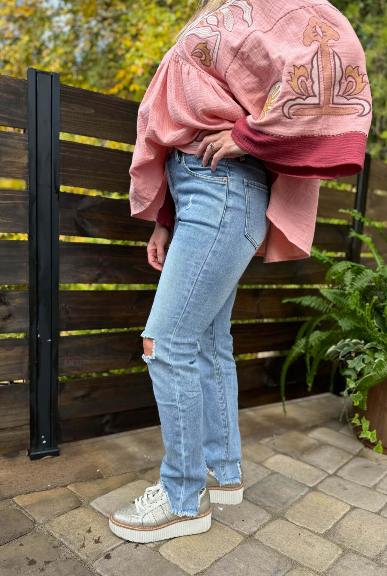 Jennie Raw Hem Jeans