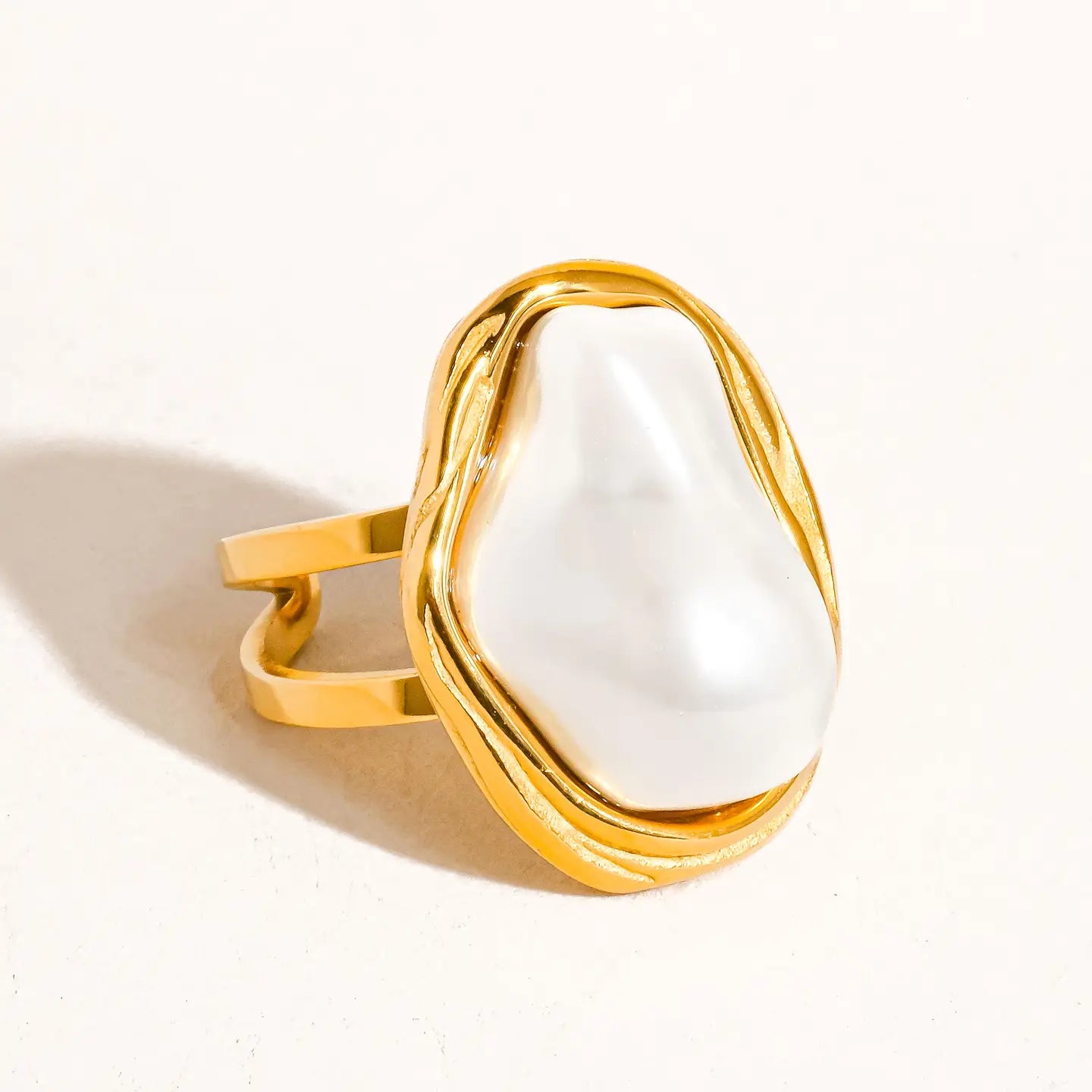 Pearl Ring