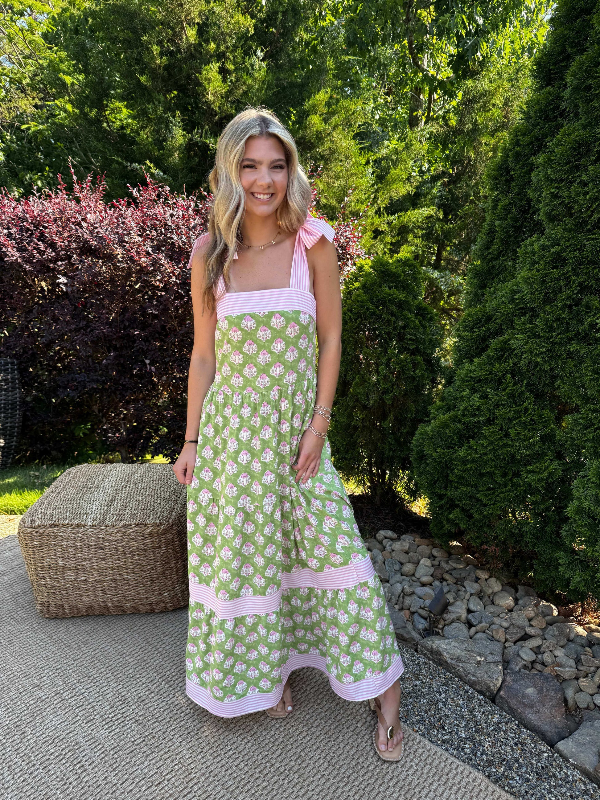 Ribbon & Bow's Maxi Dress