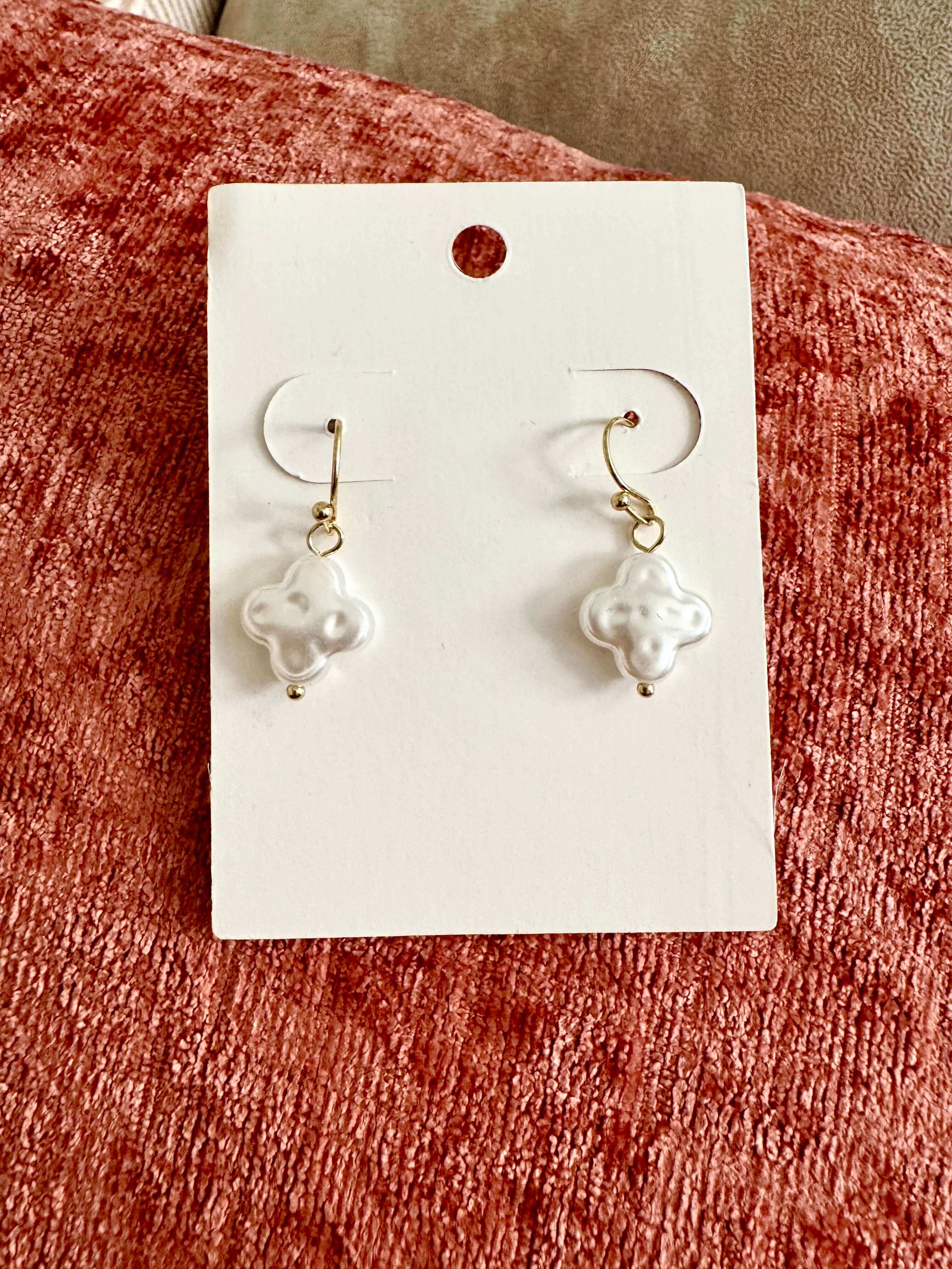 Pearl Clover Earrings