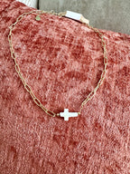 Pria Tiny Cross Choker