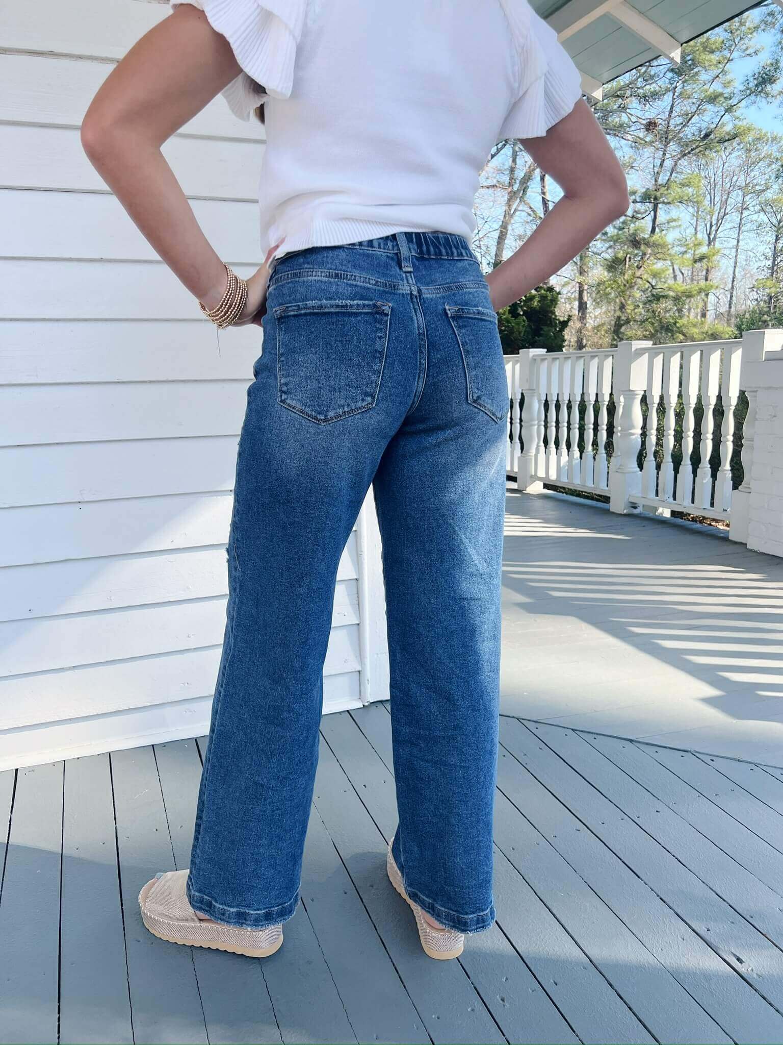 Sissy Cropped Wide Leg Jean