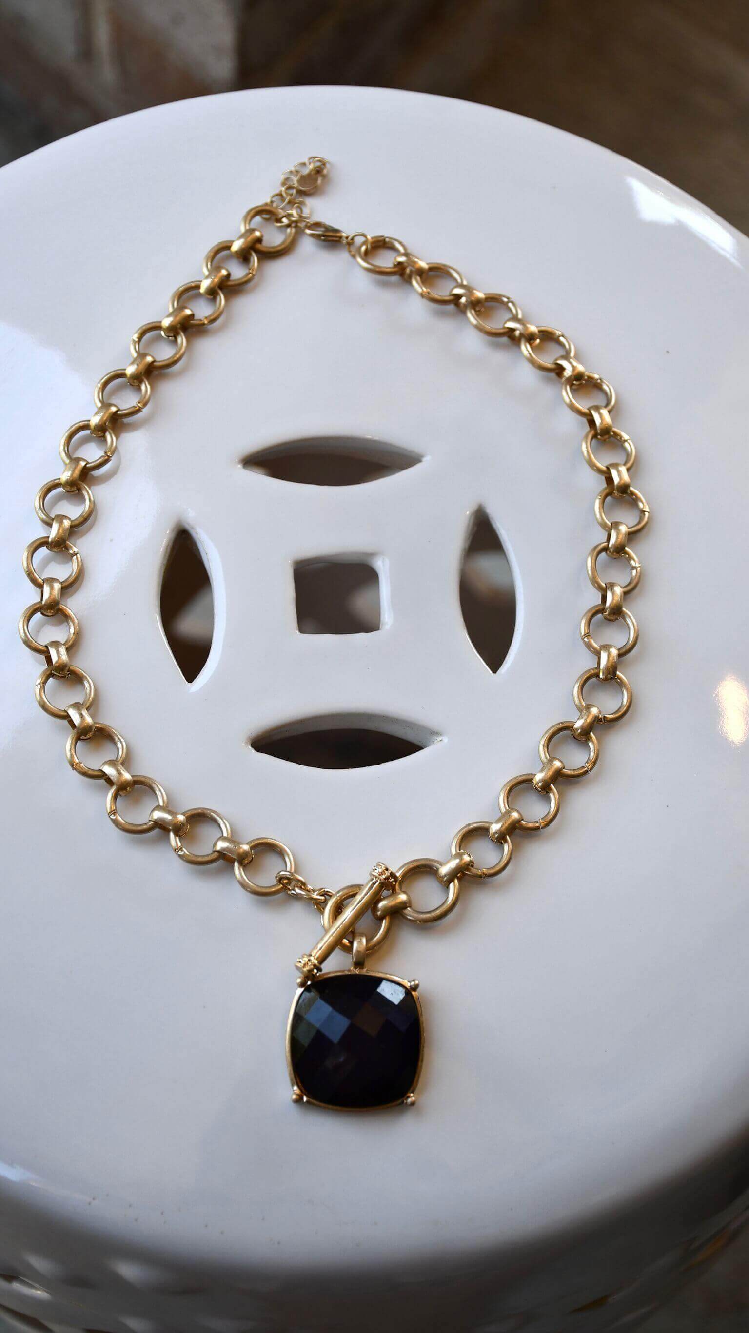 Black Stone Toggle Clasp Necklace
