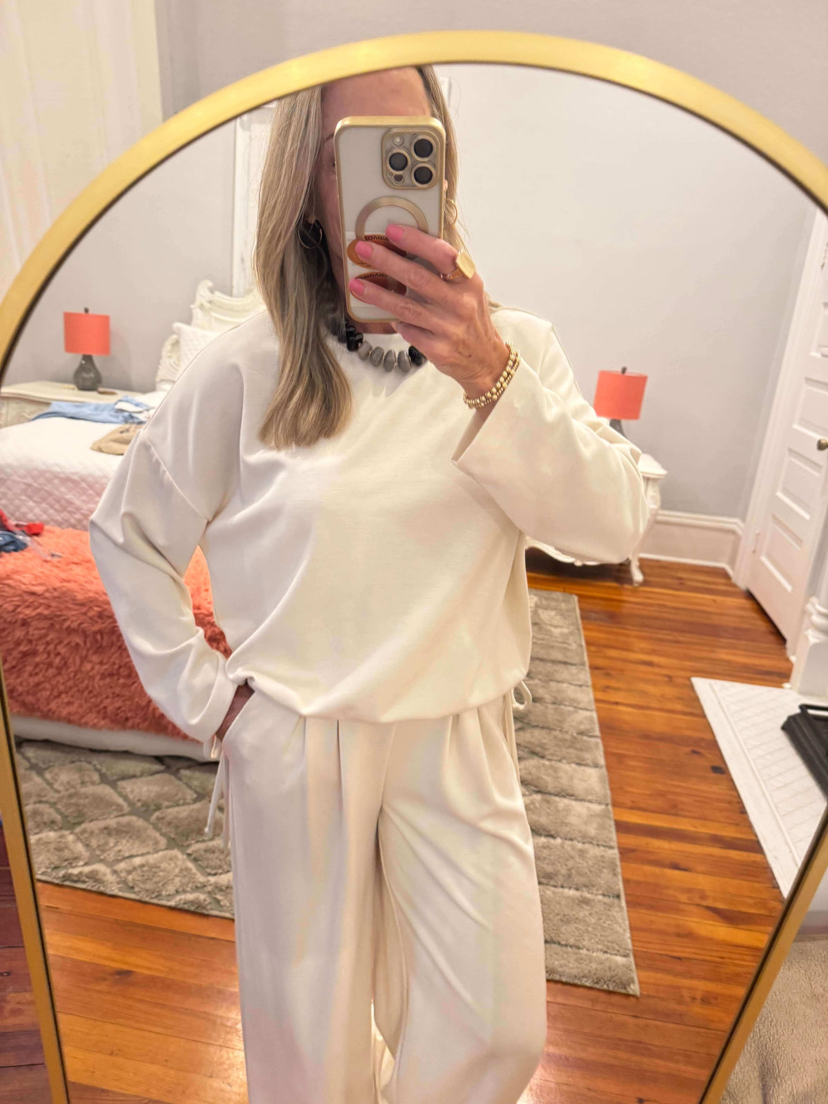 Elle Ultimate Soft Lounge Top